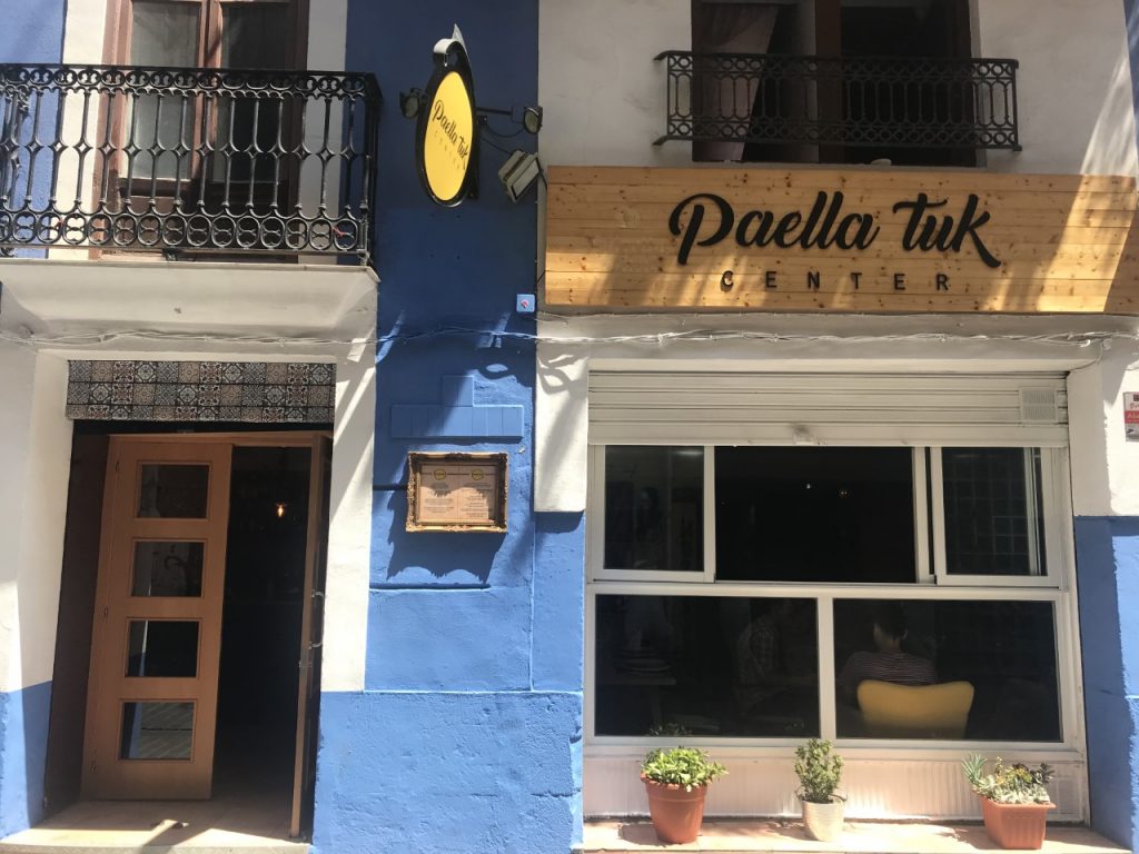 Paella uk Center; Cosa fare a Valencia: 3 posti non turistici da visitare