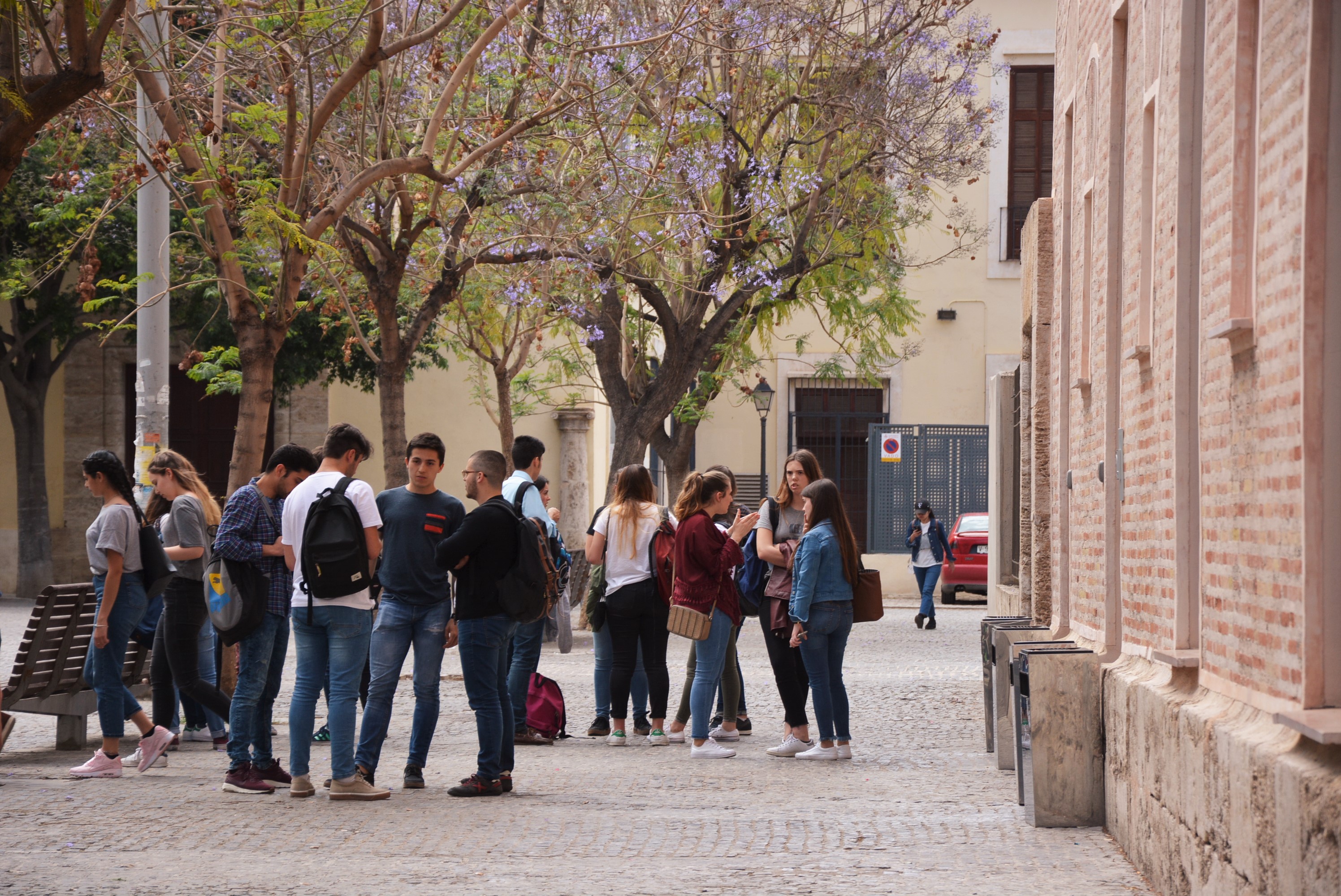 Trasferirsi a Valencia con i propri figli: il sistema scolastico